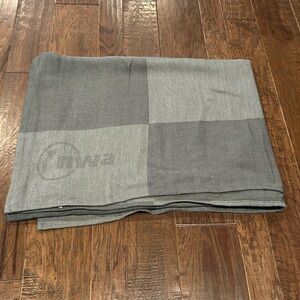 NWA Northwest Airlines Blanket 80X55-Vintage